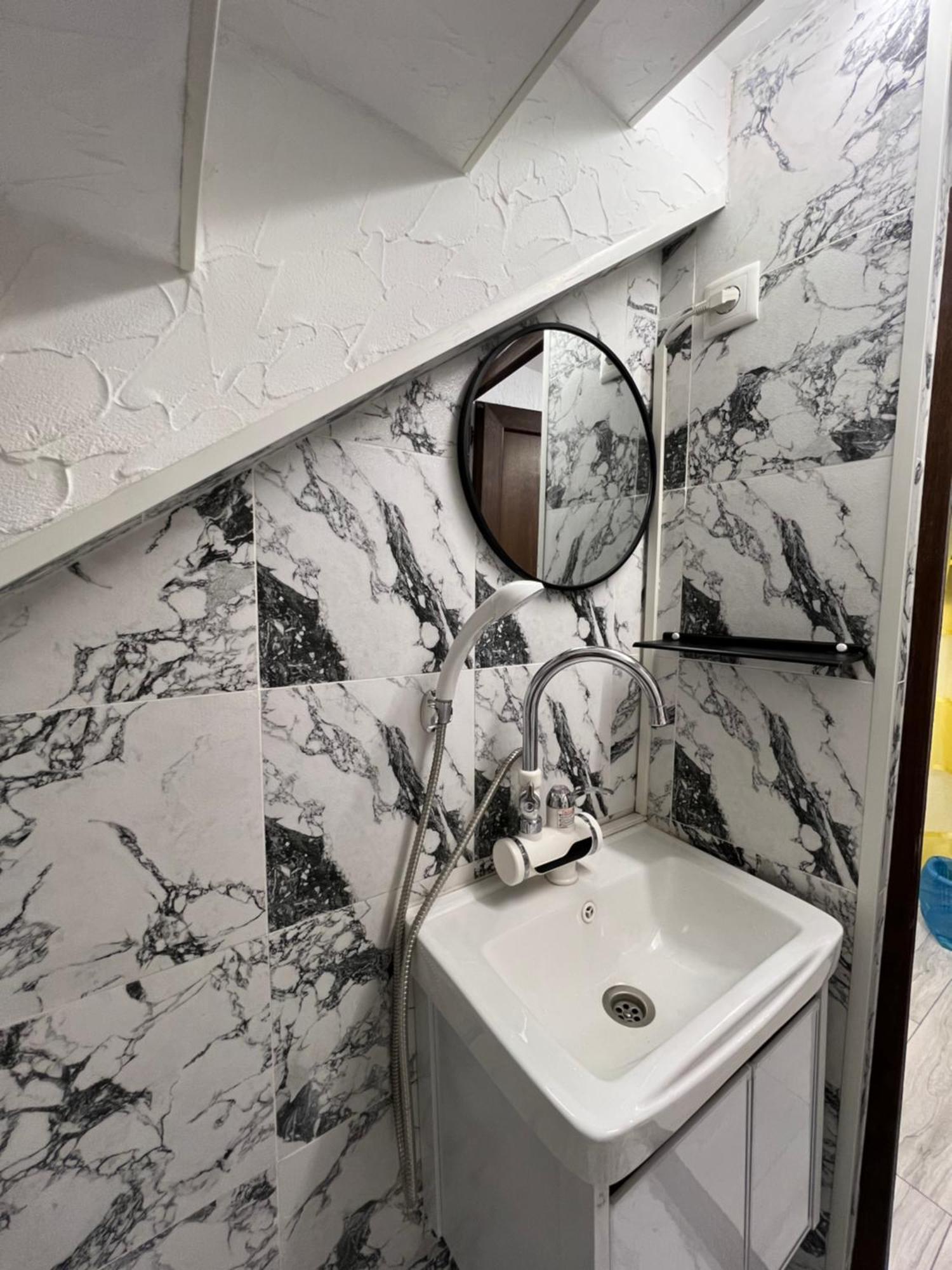 Elno Hotel Tiflis Dış mekan fotoğraf